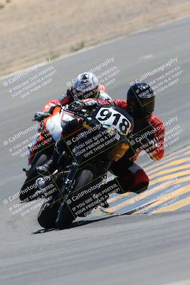 media/Apr-09-2023-SoCal Trackdays (Sun) [[333f347954]]/Turn 10 (115pm)/